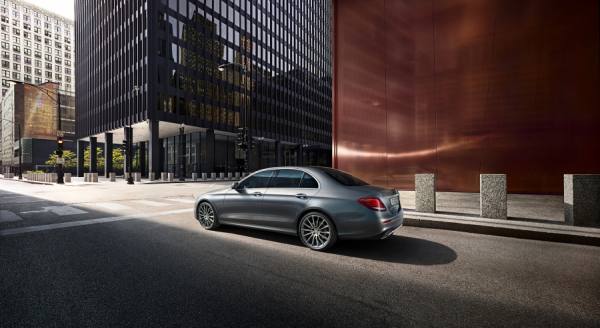 Photograph David Maurer Maurer_mercedes_e_class_11 on One Eyeland